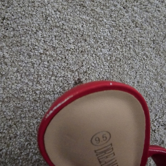 Dream pairs heels - Picture 4 of 9